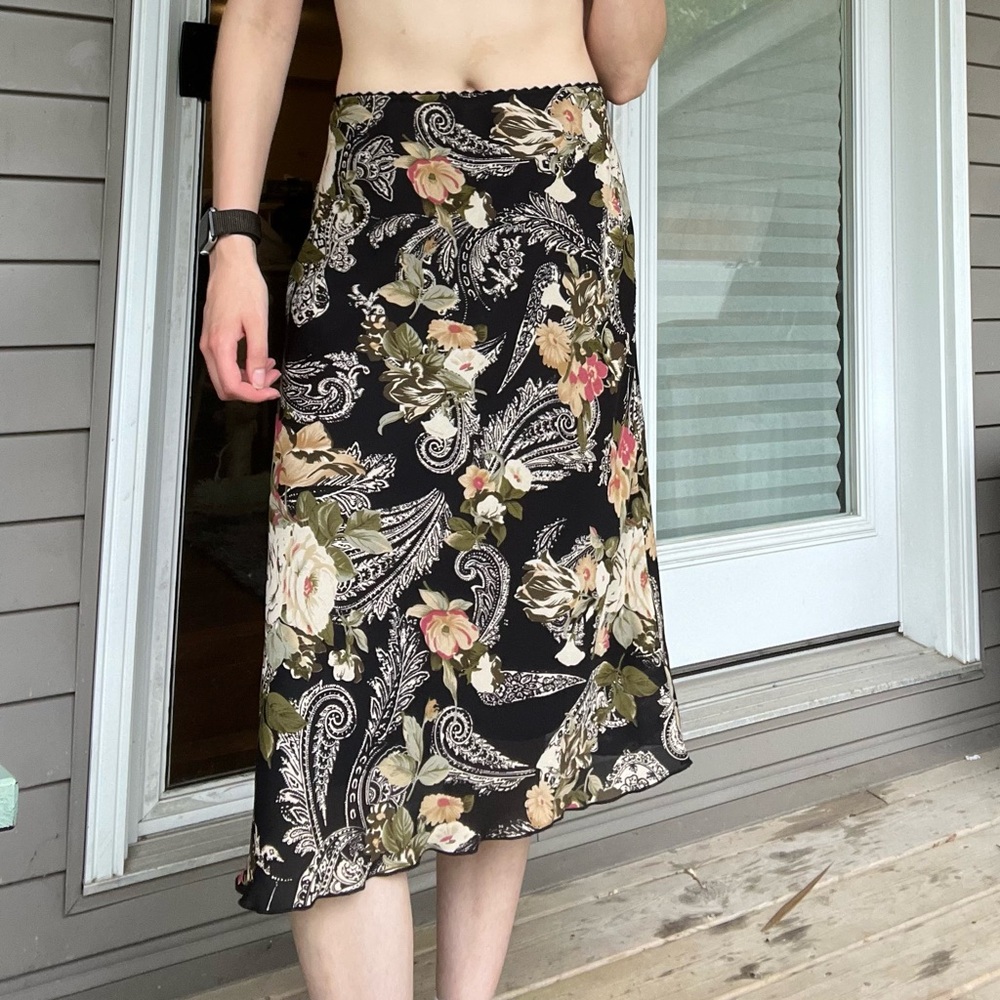 VINTAGE floral lace slip midi skirt - Picture 3 of 9